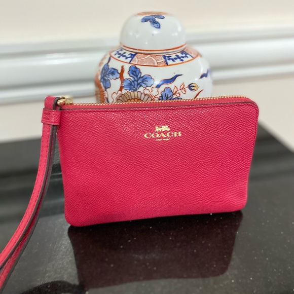 Coach Corner Zip Wristlet - Picture 2 of 7